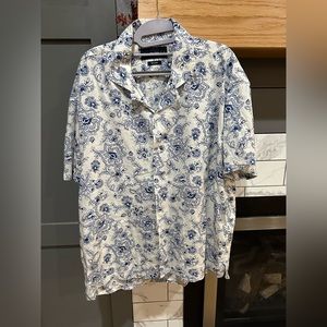 Abercrombie and Fitch patterned camp shirt